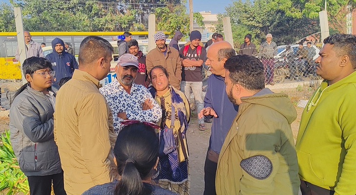 Aajkaal Daily (Desh Pardesh Ni Aajkaal)