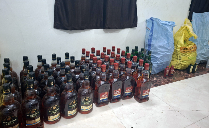 Aajkaal Daily (Desh Pardesh Ni Aajkaal)