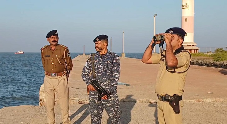 Aajkaal Daily (Desh Pardesh Ni Aajkaal)