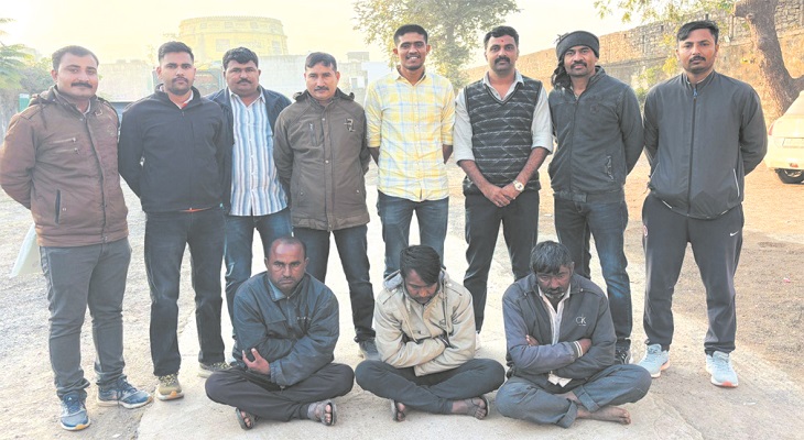 Aajkaal Daily (Desh Pardesh Ni Aajkaal)