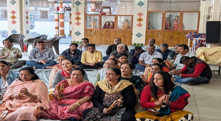 Aajkaal Daily (Desh Pardesh Ni Aajkaal)