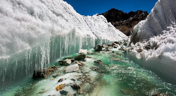 Aajkaal Daily (Desh Pardesh Ni Aajkaal)