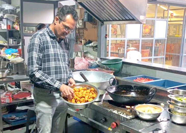 Aajkaal Daily (Desh Pardesh Ni Aajkaal)