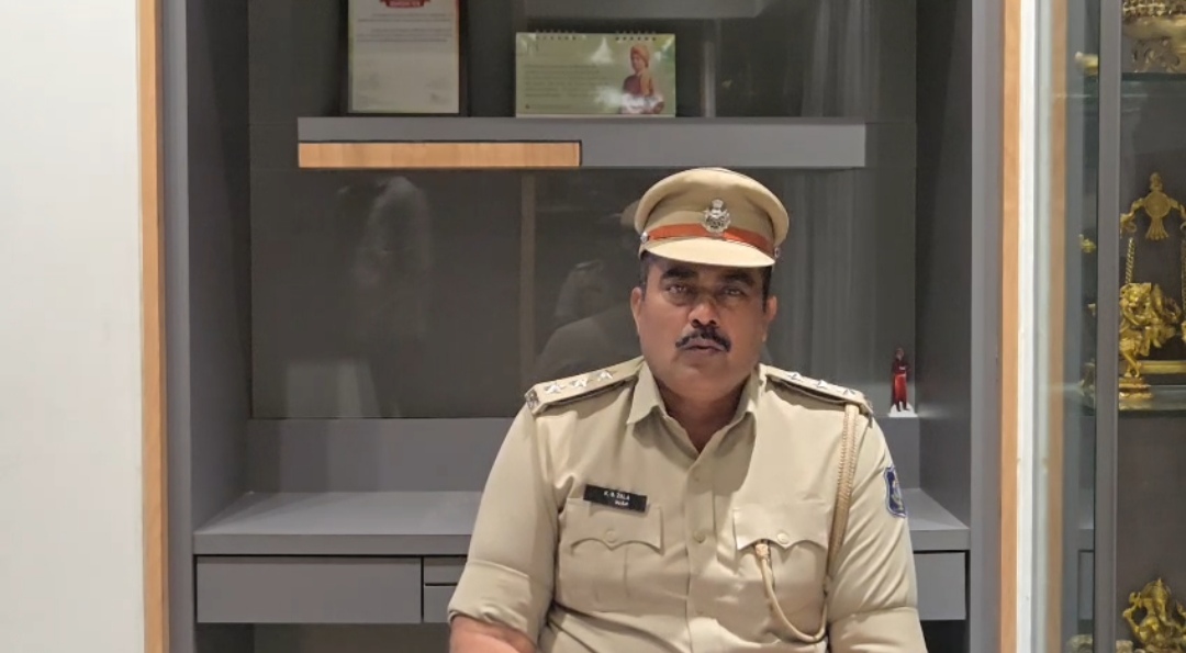 Aajkaal Daily (Desh Pardesh Ni Aajkaal)