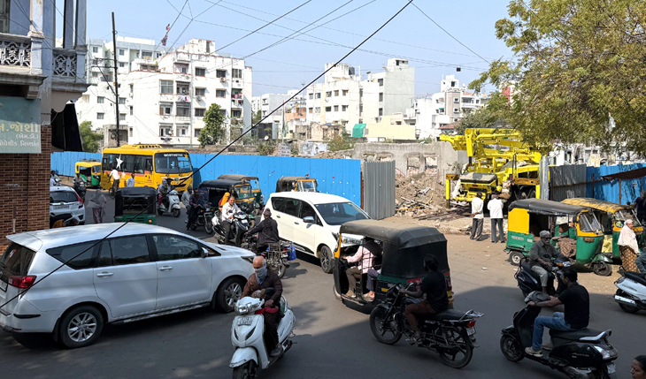 Aajkaal Daily (Desh Pardesh Ni Aajkaal)