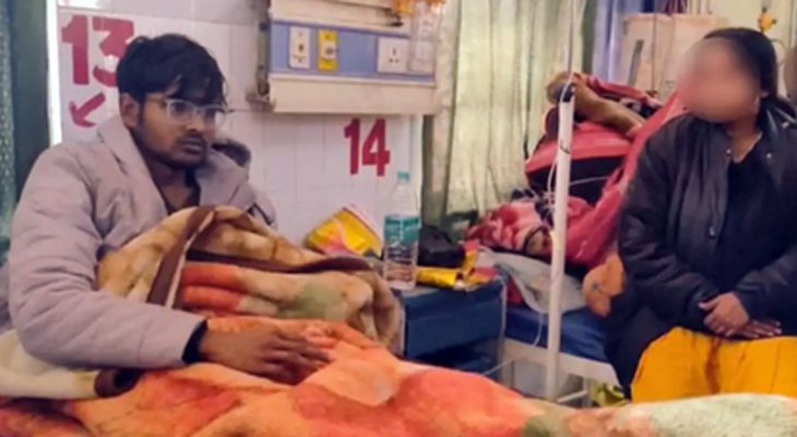 Aajkaal Daily (Desh Pardesh Ni Aajkaal)