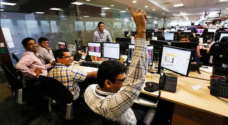 Aajkaal Daily (Desh Pardesh Ni Aajkaal)