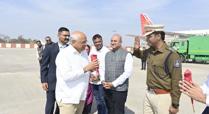 Aajkaal Daily (Desh Pardesh Ni Aajkaal)