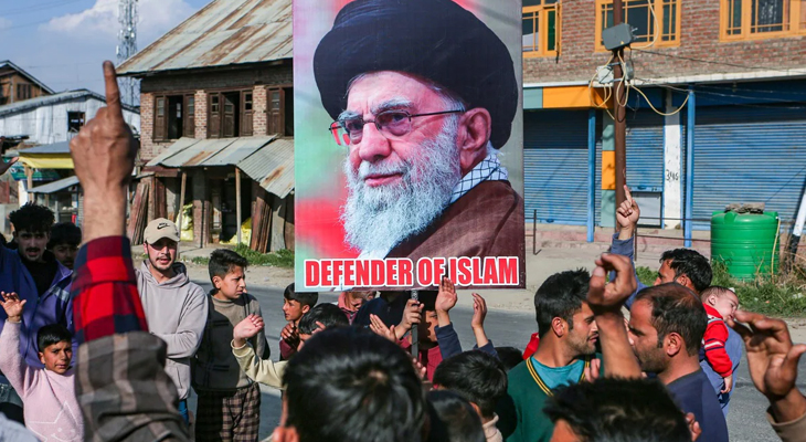 Aajkaal Daily (Desh Pardesh Ni Aajkaal)