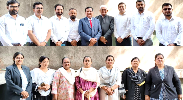 Aajkaal Daily (Desh Pardesh Ni Aajkaal)