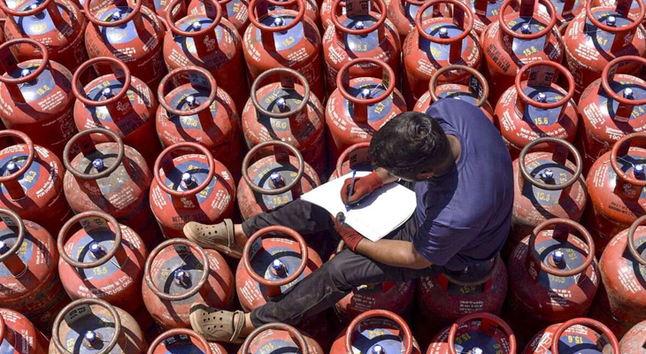 Aajkaal Daily (Desh Pardesh Ni Aajkaal)