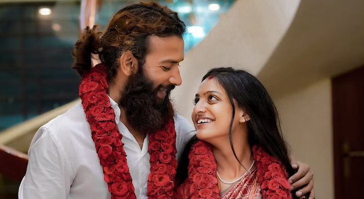 Aajkaal Daily (Desh Pardesh Ni Aajkaal)