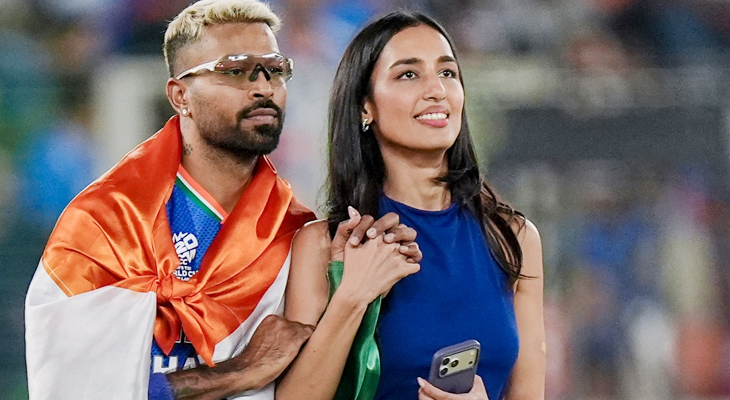 Aajkaal Daily (Desh Pardesh Ni Aajkaal)