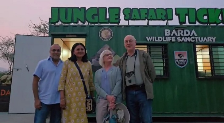 Aajkaal Daily (Desh Pardesh Ni Aajkaal)