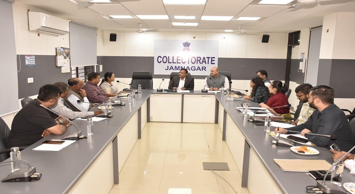 Aajkaal Daily (Desh Pardesh Ni Aajkaal)