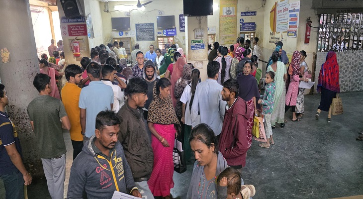 Aajkaal Daily (Desh Pardesh Ni Aajkaal)