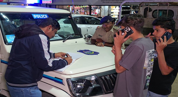 Aajkaal Daily (Desh Pardesh Ni Aajkaal)