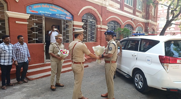 Aajkaal Daily (Desh Pardesh Ni Aajkaal)