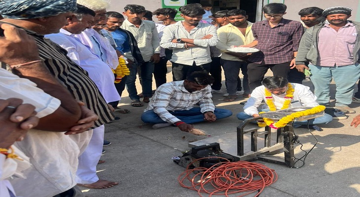 Aajkaal Daily (Desh Pardesh Ni Aajkaal)