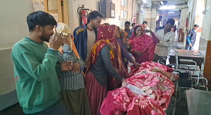 Aajkaal Daily (Desh Pardesh Ni Aajkaal)